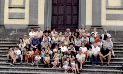 Gruppi di "Sposi per il servizio" con le loro famiglie a Bassano Romano (2006)